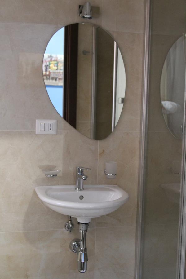 Santacroce B&B Μπαρλέτα Εξωτερικό φωτογραφία